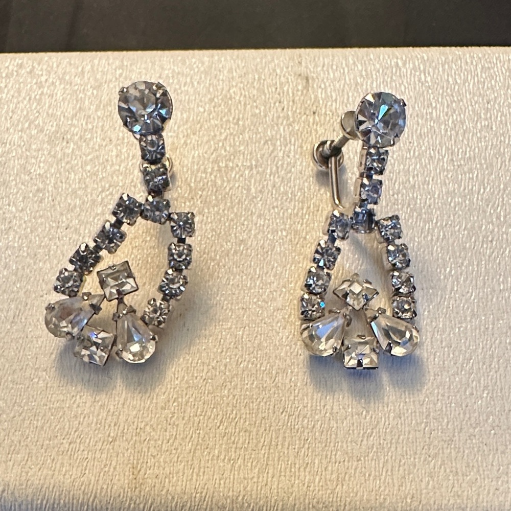 VINTAGE 1950s Sterling Silver Clear Rhinestone Dangle Screw-Back Earrings